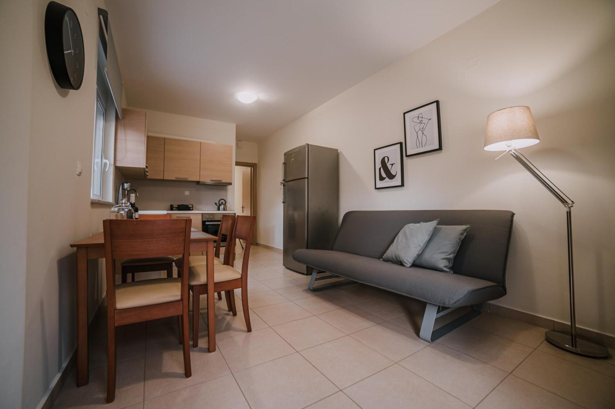 Hb Modern Apartments Tolón Quarto foto